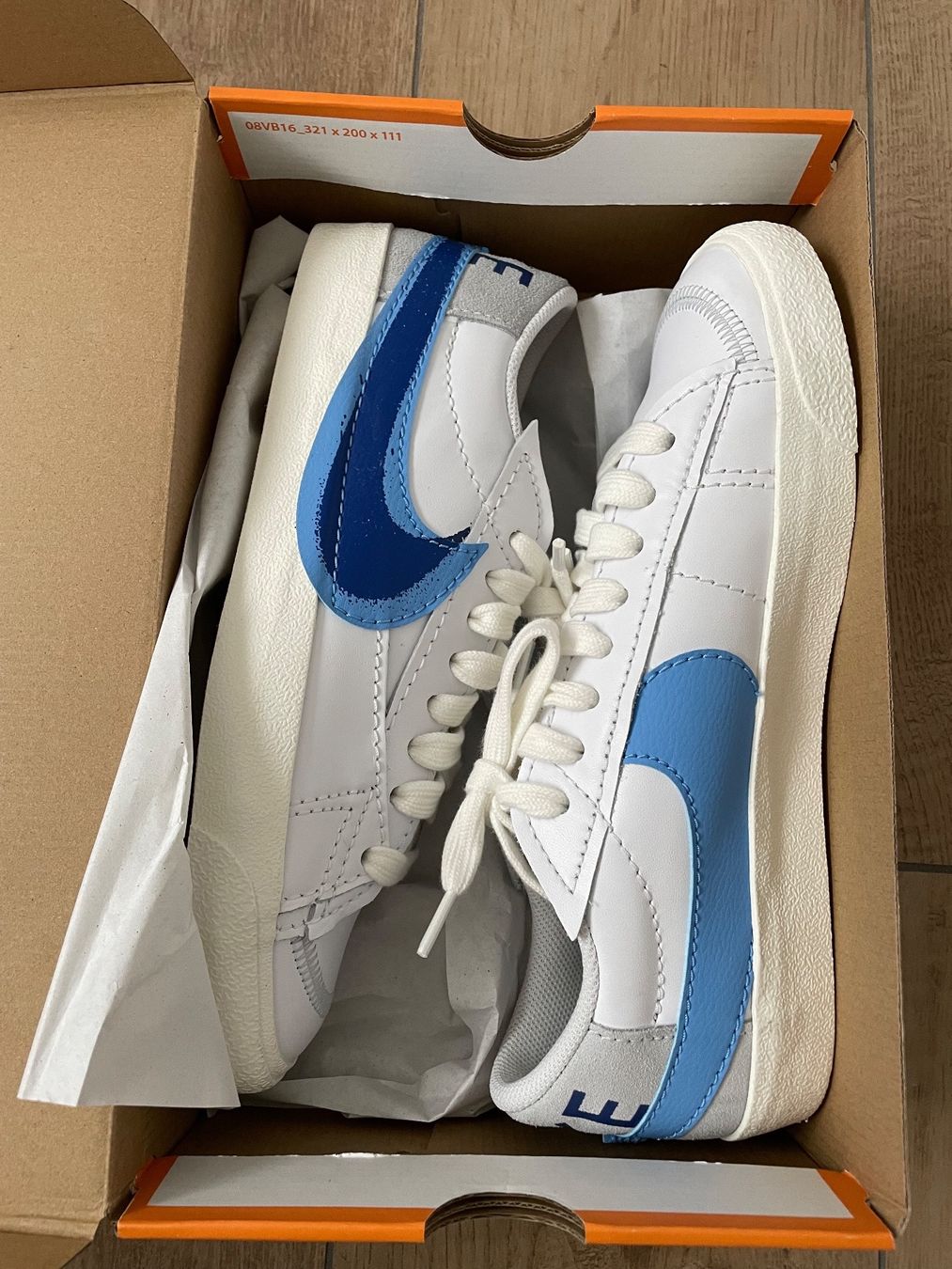 Nike Scarpe da uomo: Nike Blazer Low 77 Jumbo Gr. 44.5 NEU – Nuovo e nell'imballaggio originale da Waltenschwil venduto da hansnine 4