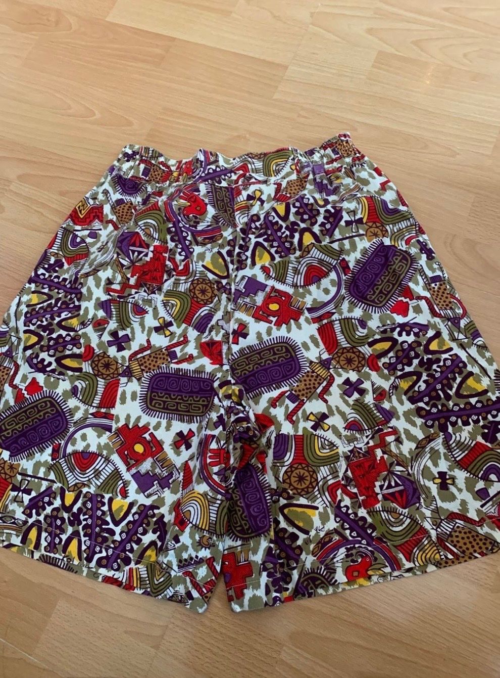 Pantaloni: Wunderschönen Vintage Shorts – Nuovo (secondo la descrizione) da Zürich venduto da laribuechel 1