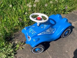 Bobby Car in blau