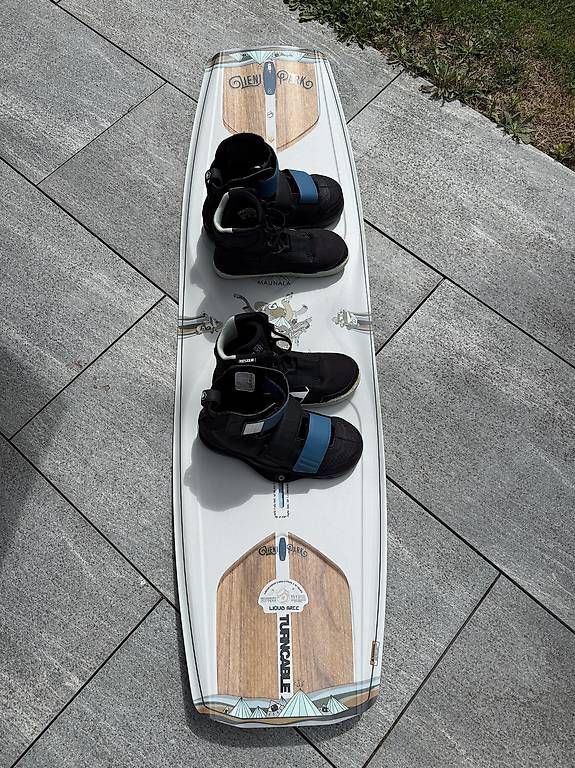 Surfboards & Schwimmbrette: Liquid Force 2025 Peak 151cm Wakeboard, inkl. Bindung Gr. 45 – Gebraucht aus Tagelswangen von Mantii