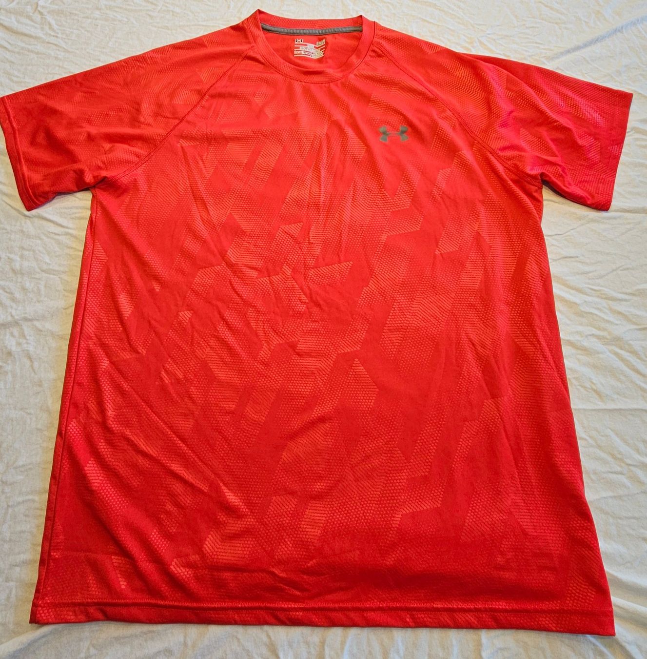 Under Armour T-shirts: Under Armour Shirt, Gr. L – D'occasion à Cham par Pfingsti