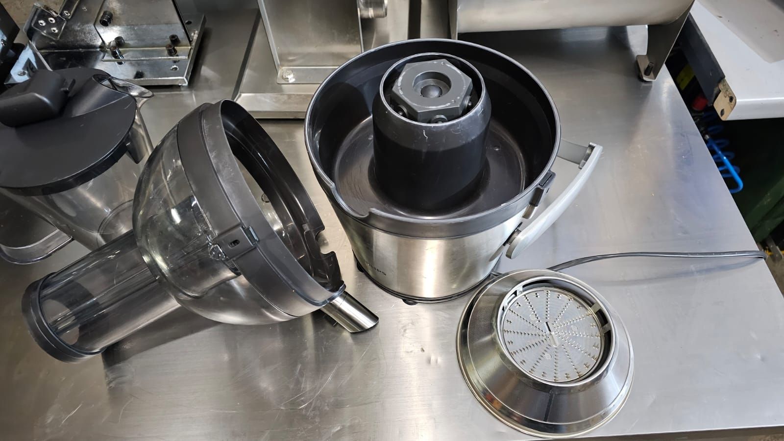 Philips Elettrodomestici da cucina: Philips Entsafter – Usato da Wuppenau venduto da Gastro-Wuppenau 2