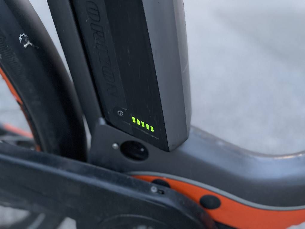 Velos: Vélo électrique Bergamont 46 – Gebraucht aus St-Léonard von Vica11 4