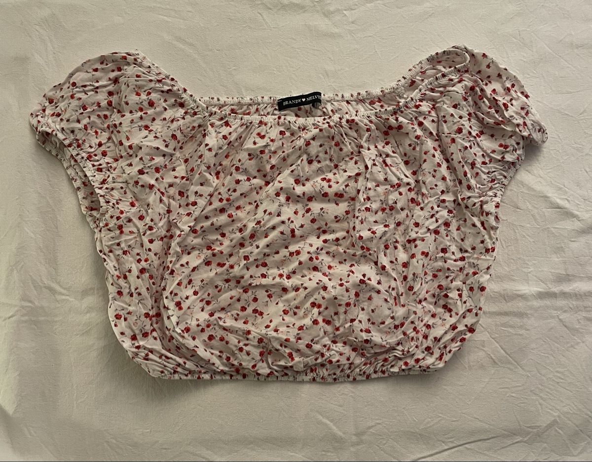 Brandy Melville Blusen, T-Shirts & Tops: Bluse mit Blümchenmuster, Brandy Melville – Gebraucht aus Basel von noee_joset