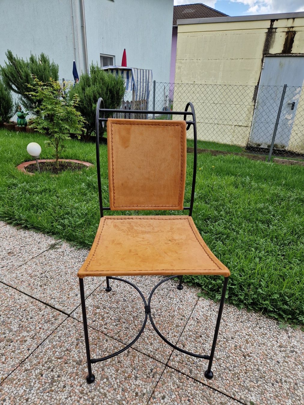 Stühle: 1 SEDIA VINTAGE FERRO BATTUTO E PELLE – Gebraucht aus Cugnasco von tizianaq