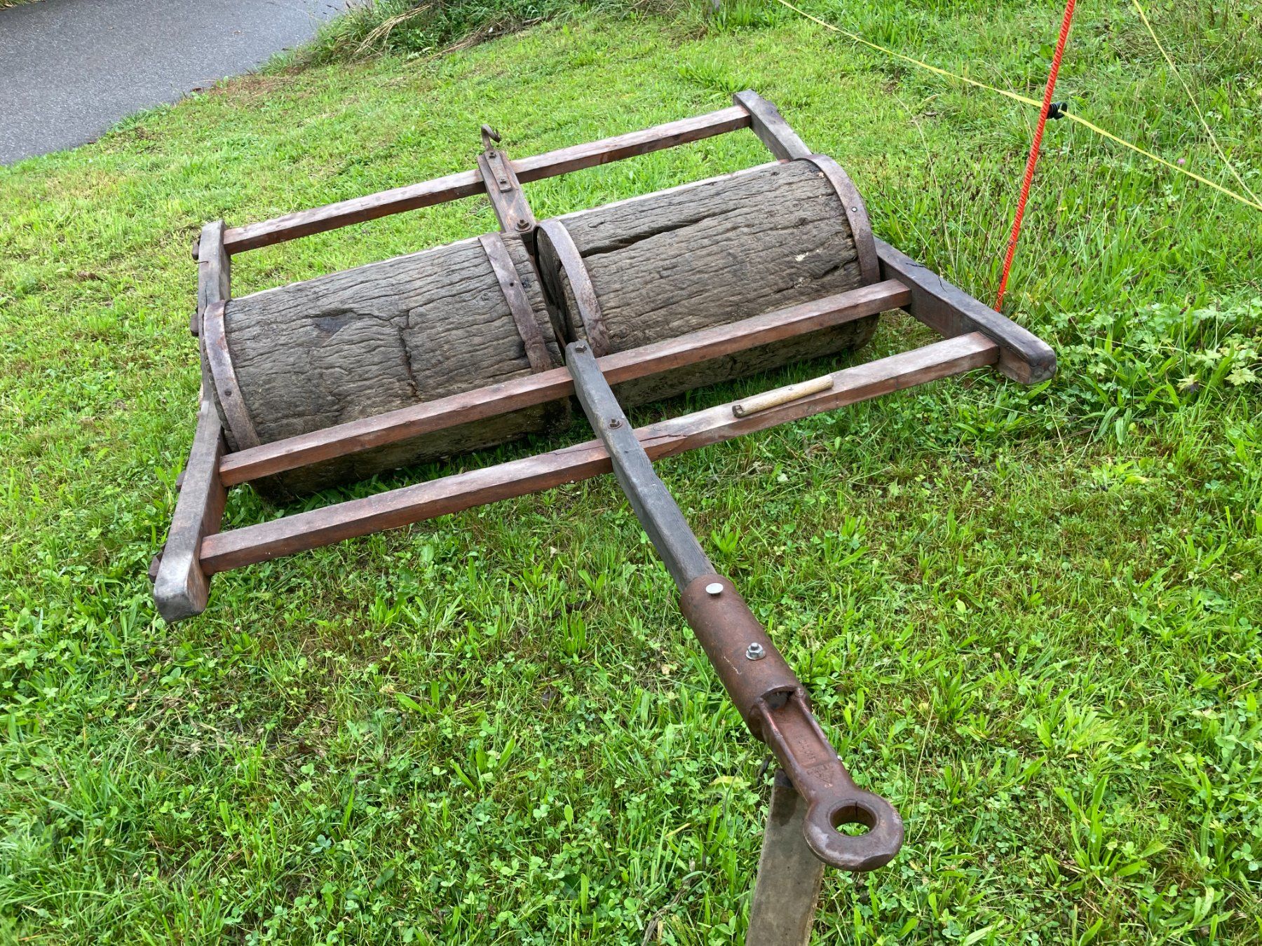 Toutes les machines: Zu Verkaufen: Acker Eichenwalze gezogen. – D'occasion à Zollbrück par TschanzMaschGmbH 1