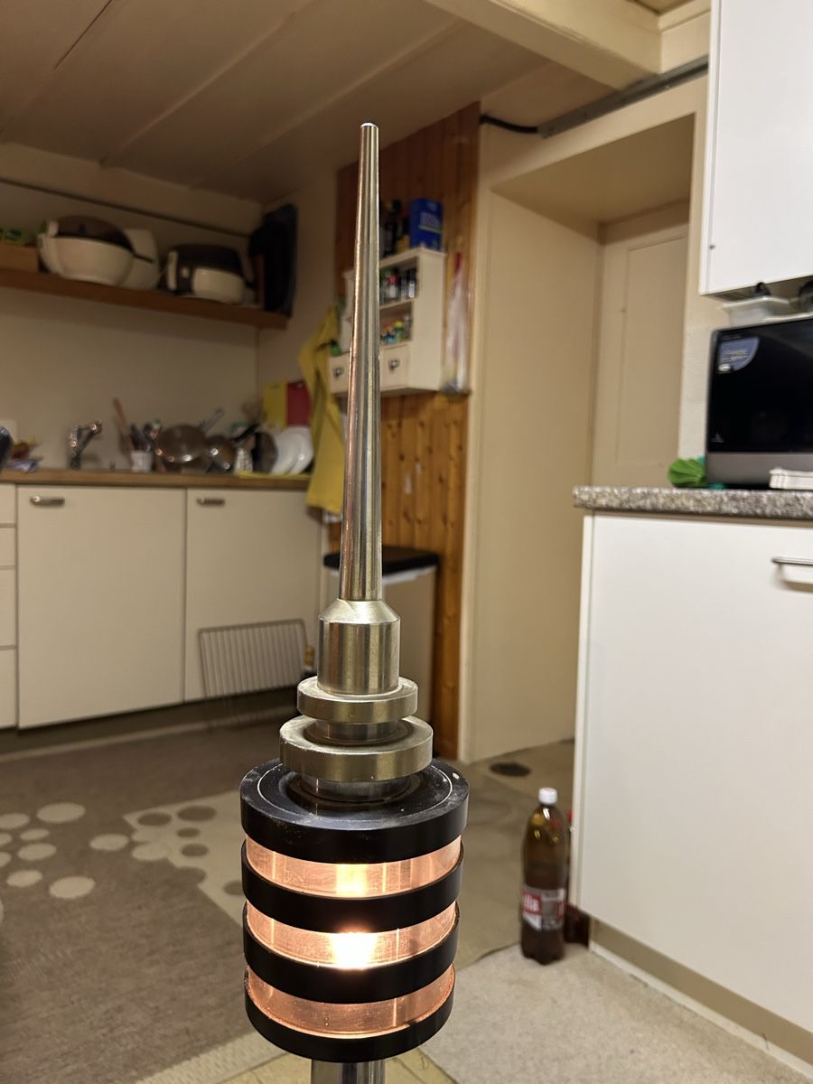 Lampade: Stehlampe Stuttgarter Fehrnsehturm – Usato da Thun venduto da Anita036 2