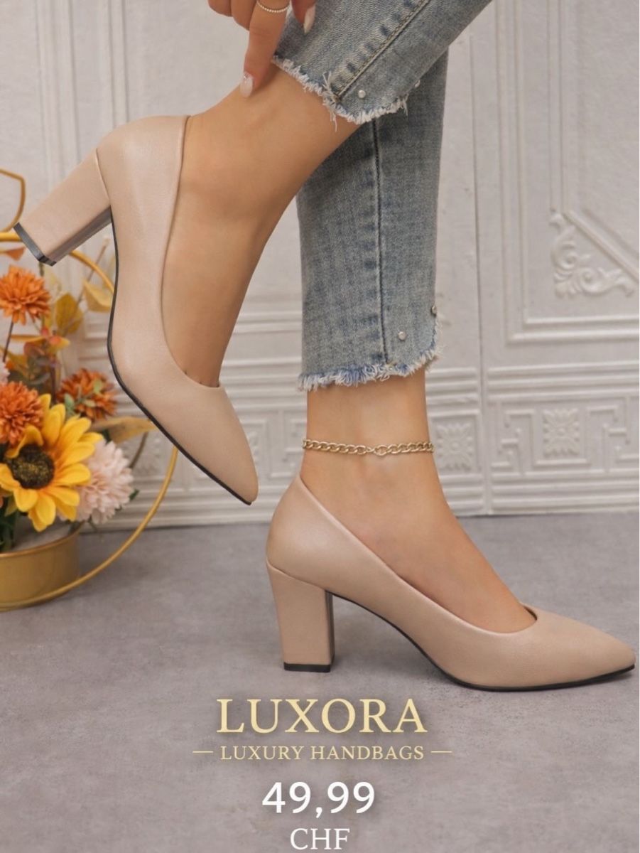Damenschuhe: Elegante Luxora Pumps, beige – Neu und originalverpackt aus Kriens von Luxora