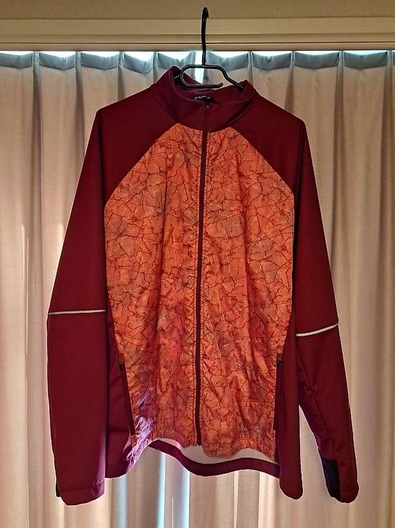 Giacche: Trekkingjacke Outdoorjacke Grösse 48 – Usato da Triesen venduto da Snowball82