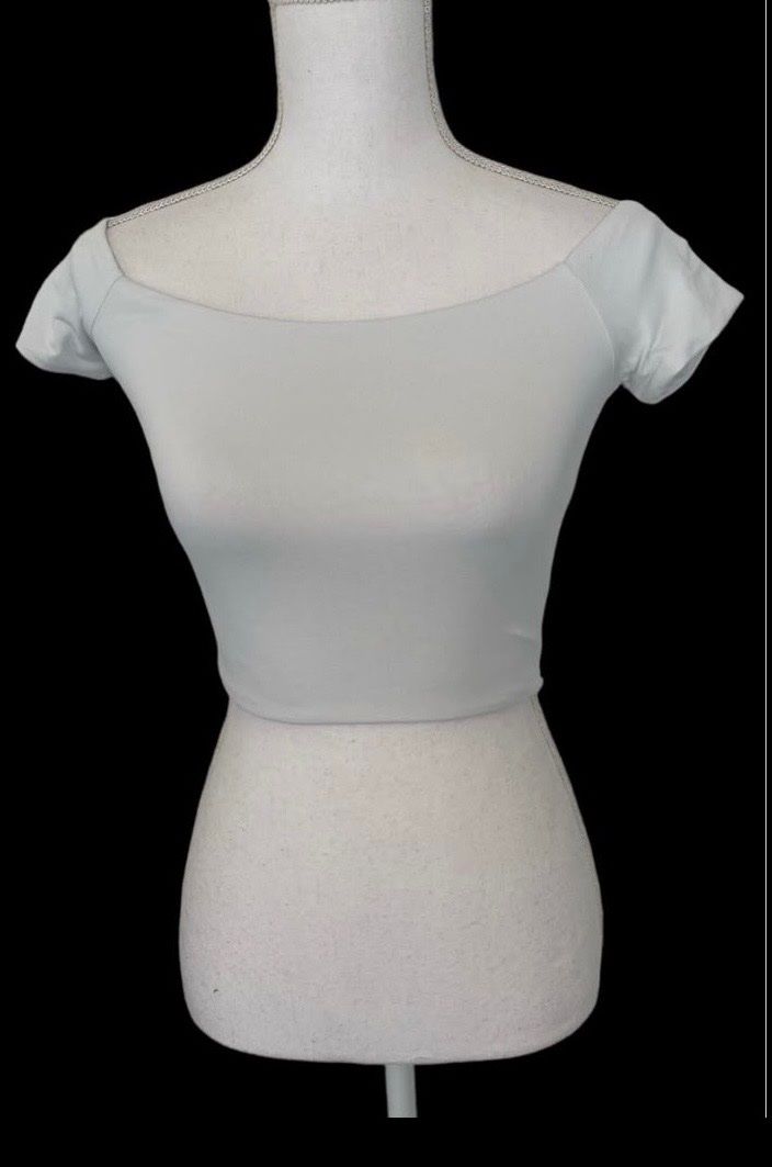Zara Top: Top S Zara – Usato da Küssnacht am Rigi venduto da Anacerna