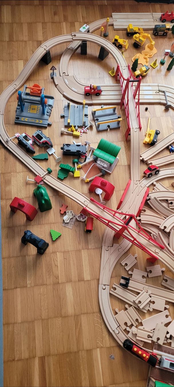 Brio Giocattoli: Sehr grosses Brio Sammlung – Usato da Emmenbrücke venduto da gatasalvache 7