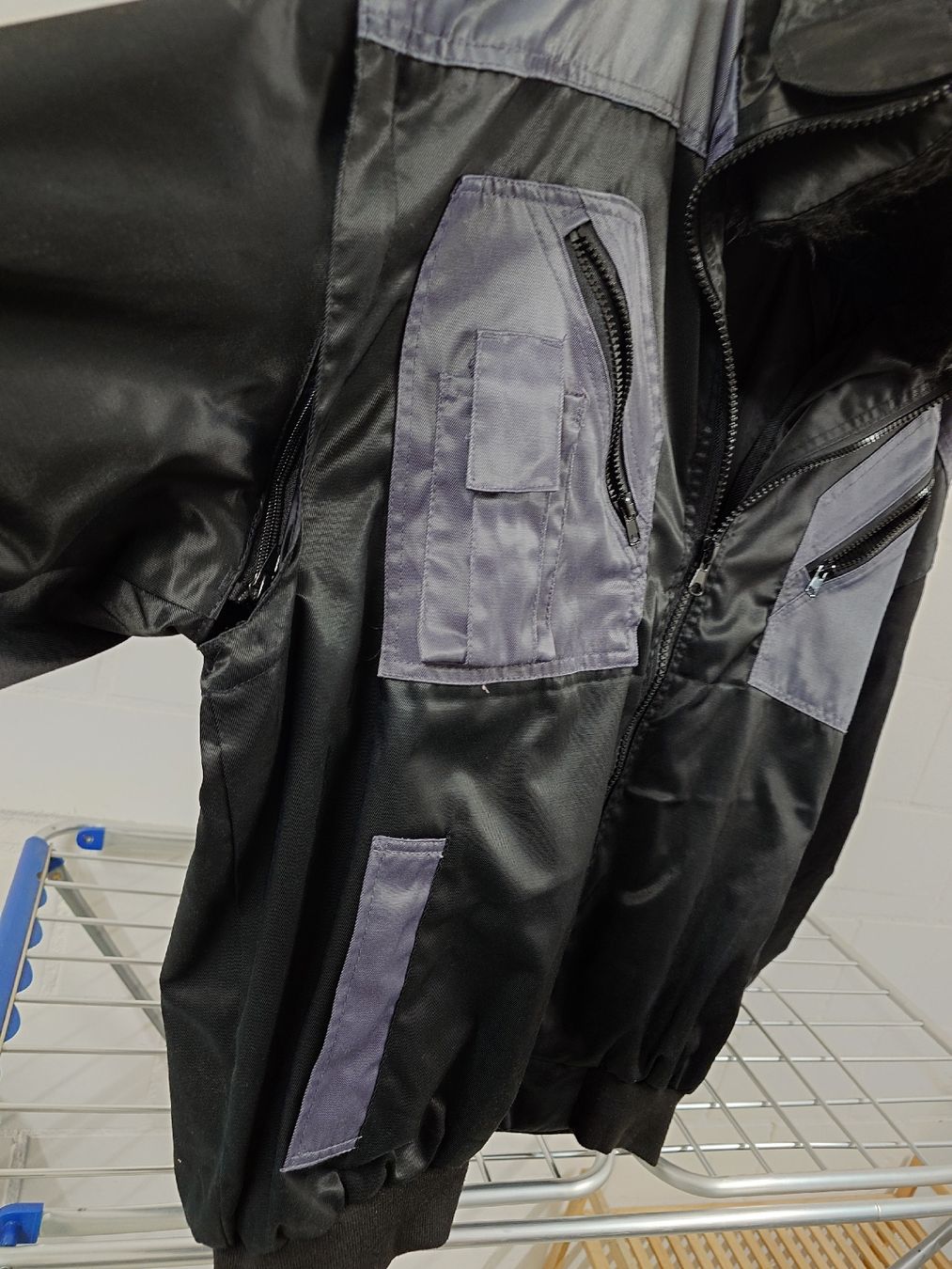 Giacche: Piloten Jacke mit warmem Innenfutter – Nuovo (secondo la descrizione) da Bätterkinden venduto da Grooovy 1
