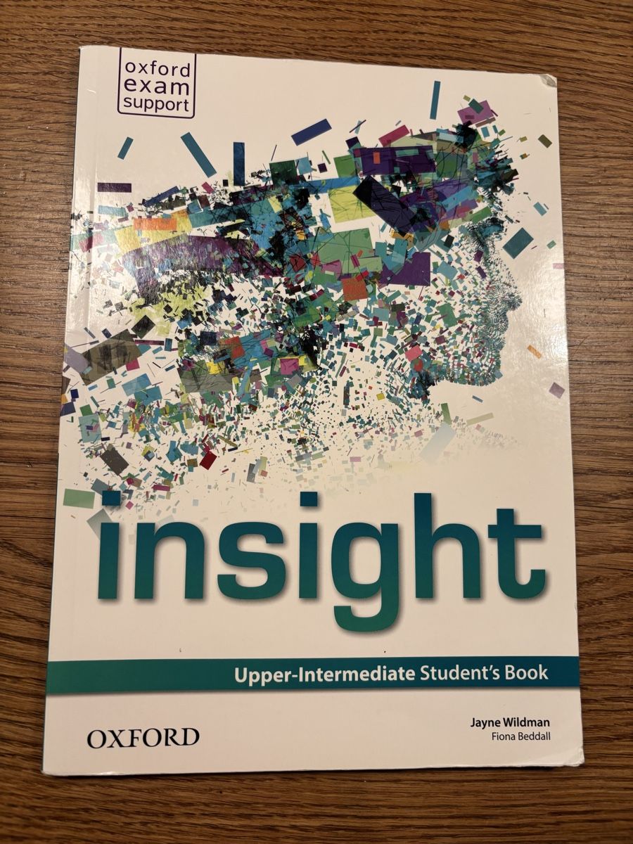 Libri: insight, Upper-Intermediate Student's Book – Usato da Rain venduto da Denbie