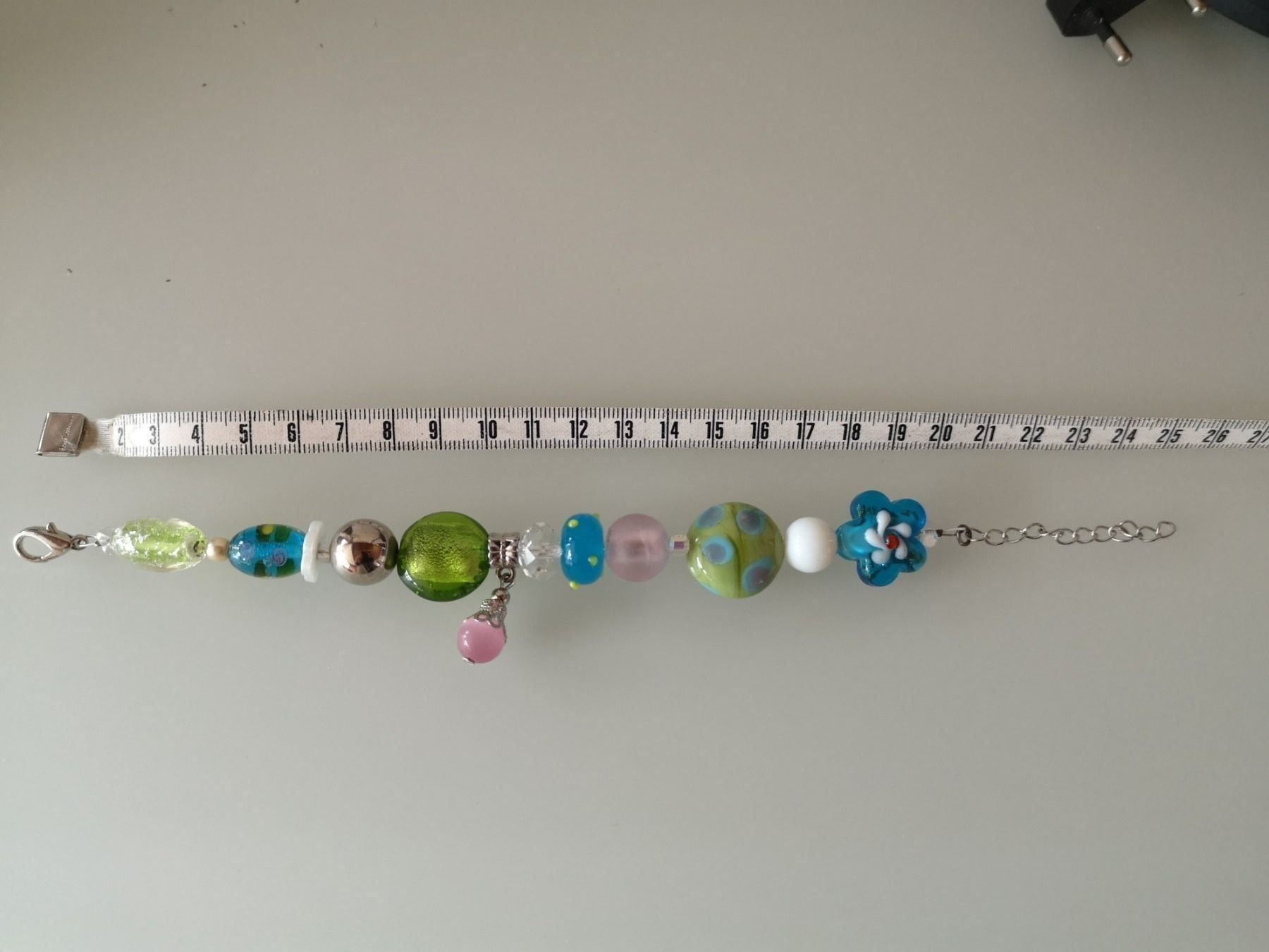 Bracciali & Braccialetti: Schönes Armband Glas türkis rosa – Nuovo (secondo la descrizione) da Ennetbaden venduto da Rosen1 4