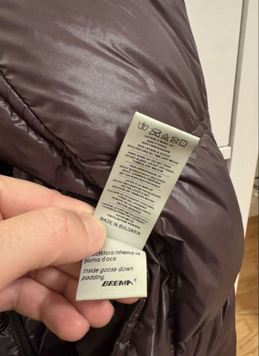 Gilet & Giacche: Herren Daunenweste Grösse 48, Farbe Pflaume – Usato da Zürich venduto da dodoL84 4
