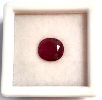 Rubis ovale 8x7 mm - Valeur 110.- Fr