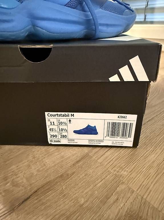 Adidas Scarpe da uomo: Adidas Courtstabil - Blau / Grösse 45 – Nuovo (secondo la descrizione) da Dübendorf venduto da ste_sky2 4