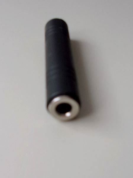 Unità & Adattatore: Adapter Klinkenkupplung 2x Buchse 6,3 mm – Nuovo e nell'imballaggio originale da Basel venduto da SchoenesWetter