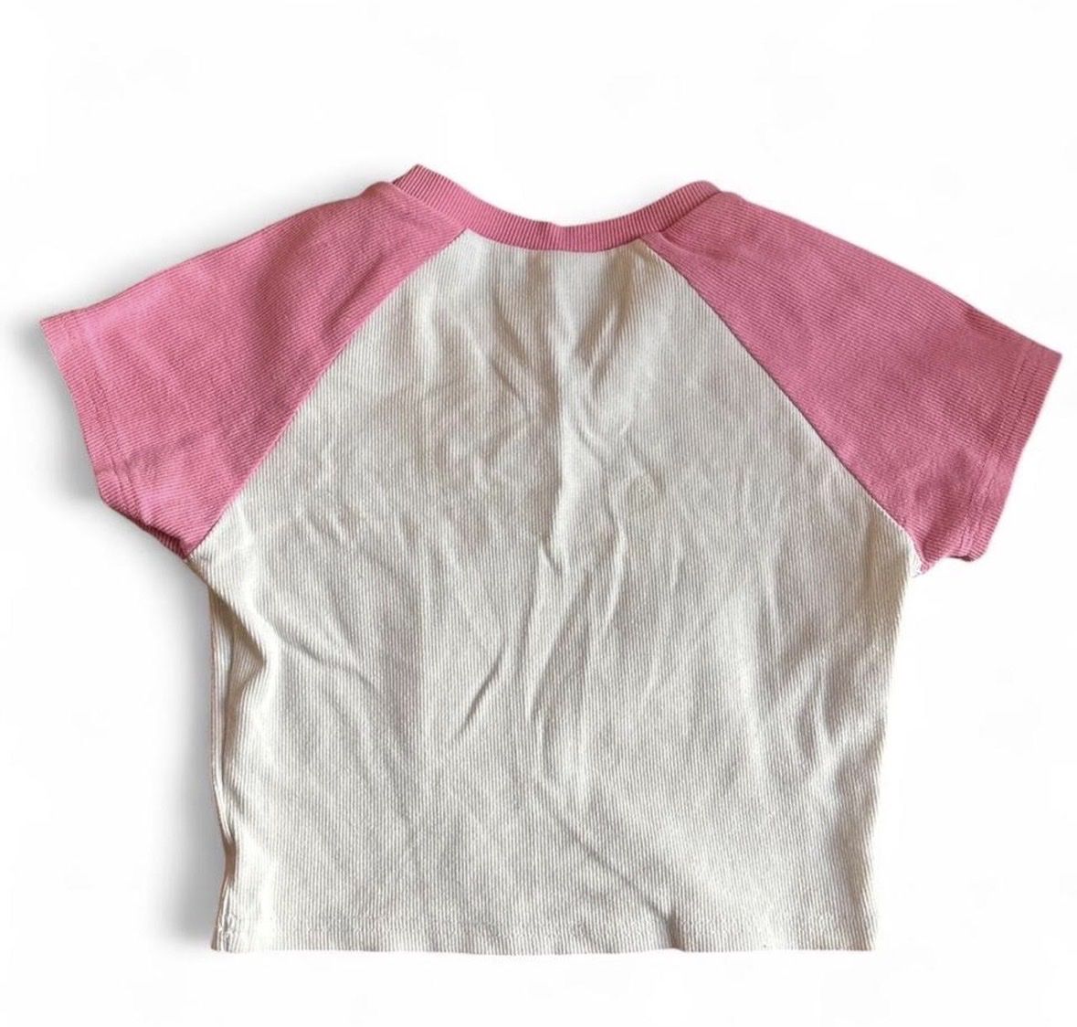 T-shirt: Pink weisses Tshirt – Usato da Lausen venduto da sineri 1