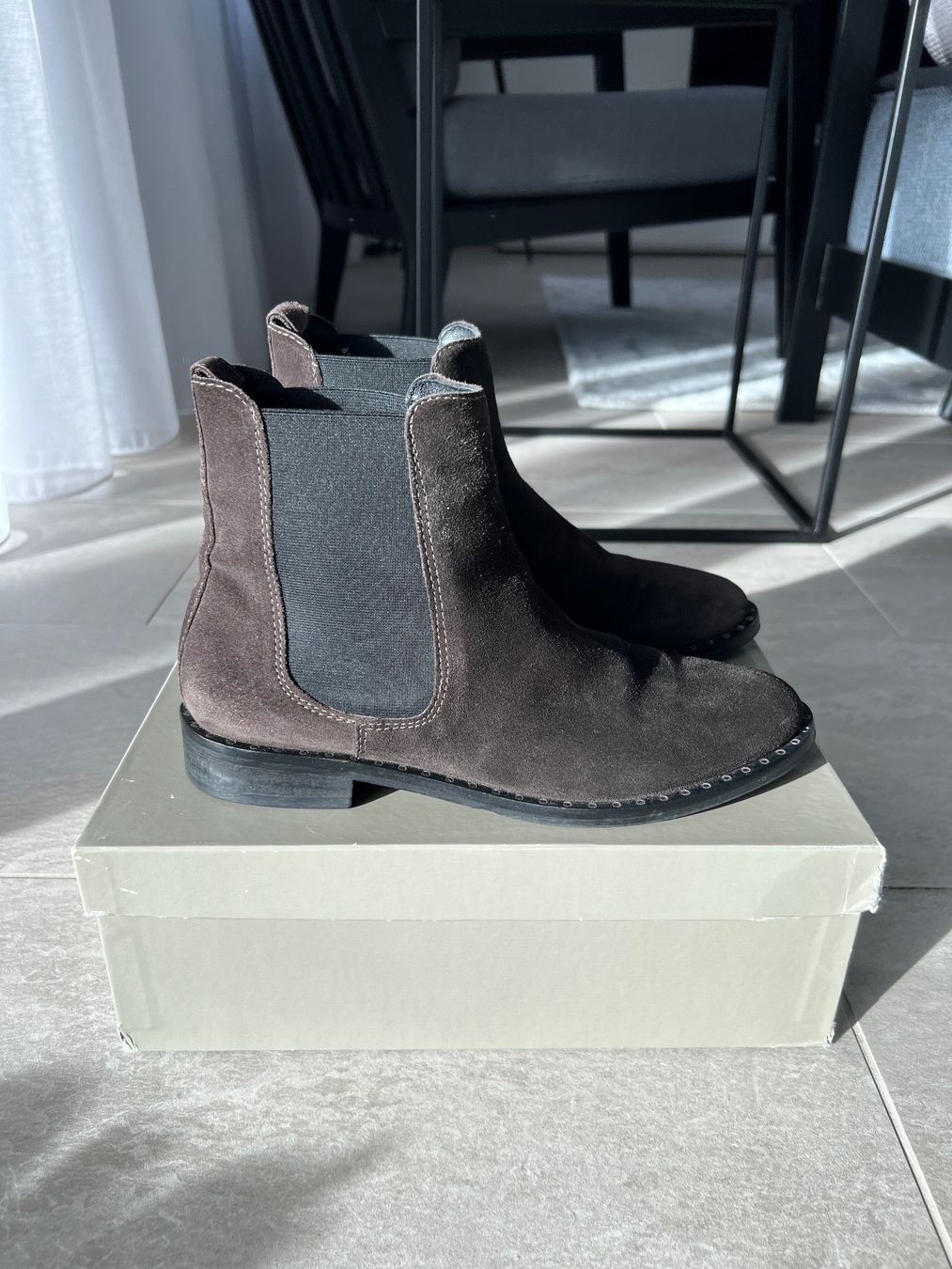 Scarpe da donna: Chelsea Schuhe 37 – Usato da Erlenbach ZH venduto da Irina_from_Erlenbach 2