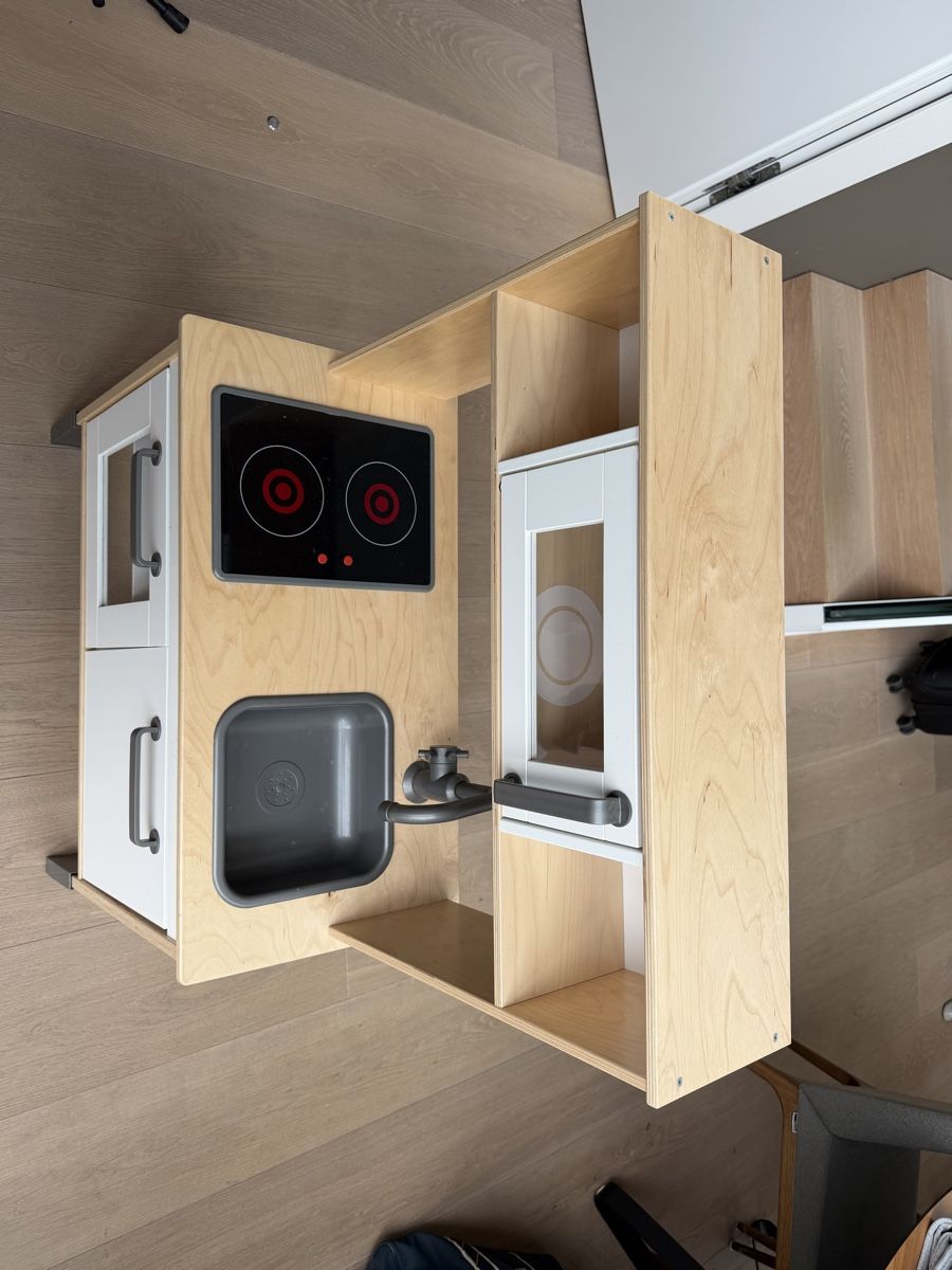 Ikea Giocattoli: IKEA Wooden Play Kitchen – Usato da Zug venduto da mbe_t5j2 4