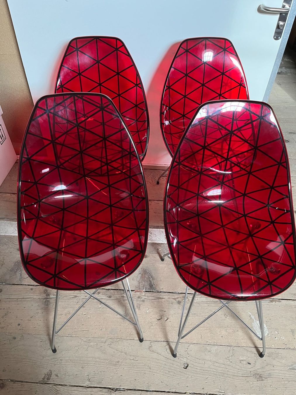 Stühle: 4 stilvolle Designstühle im Eames-Look – Gebraucht aus Derendingen von Sabine16