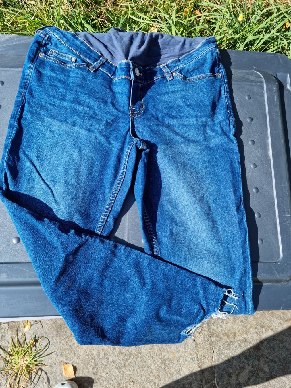 Lotti di vestiti: Habits grossesse – Usato da Ste-Croix venduto da lnbu1 7
