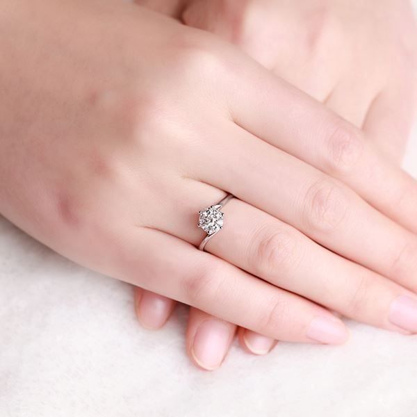 Ringe: Diamantring 18k Weissgold, 0.36 ct, neu – Neu und originalverpackt aus Arbon von Helmuth 7