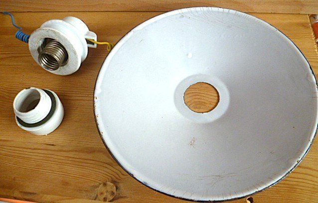 Lampade: Hof-, Keller-, Stall-, Stubenlampe – Usato da Effretikon venduto da Heimstudio 4