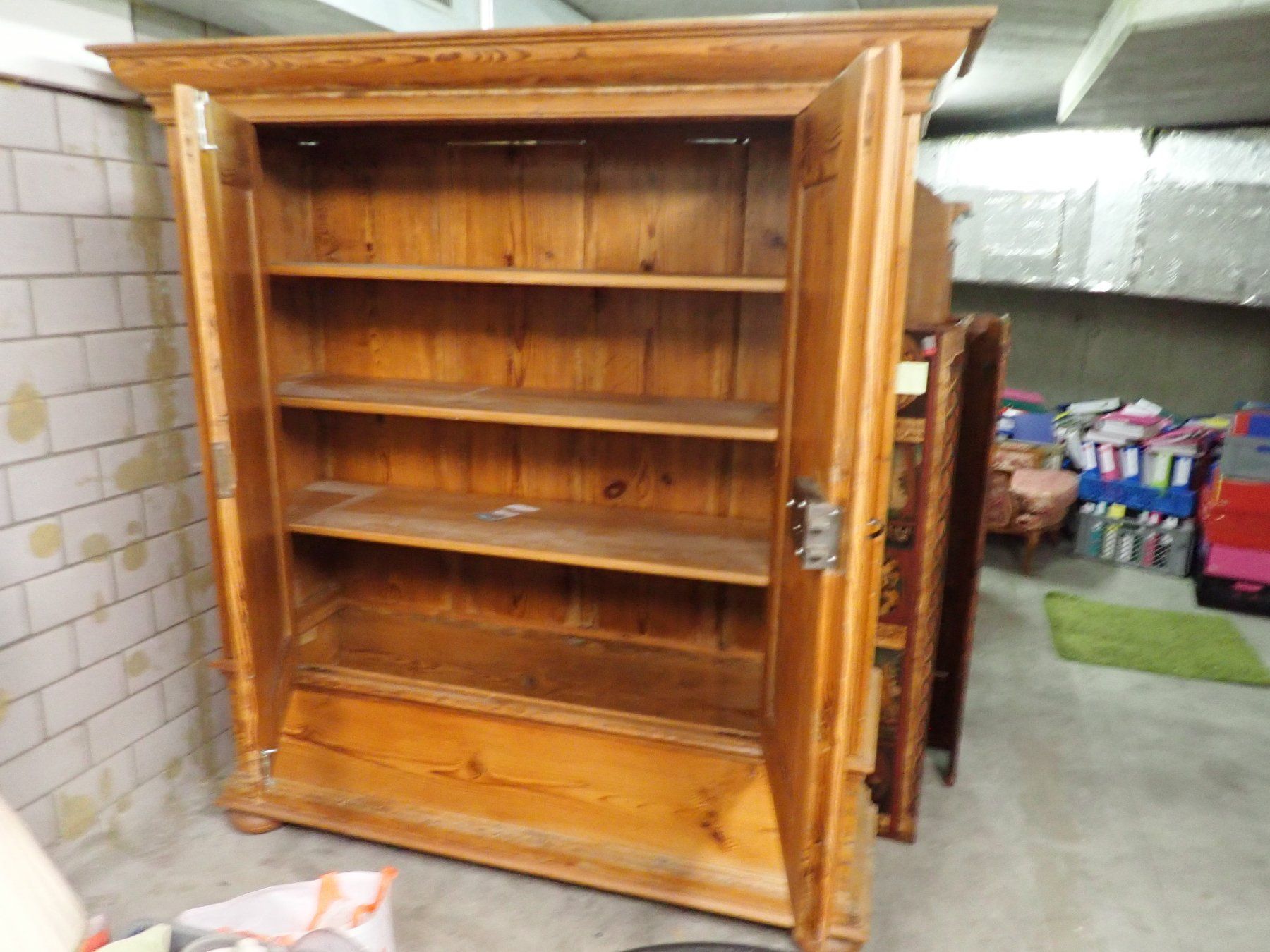 Armadi: Massiver, antiker Schrank ca. 1830 – Usato da Wallisellen venduto da Mf1000 1