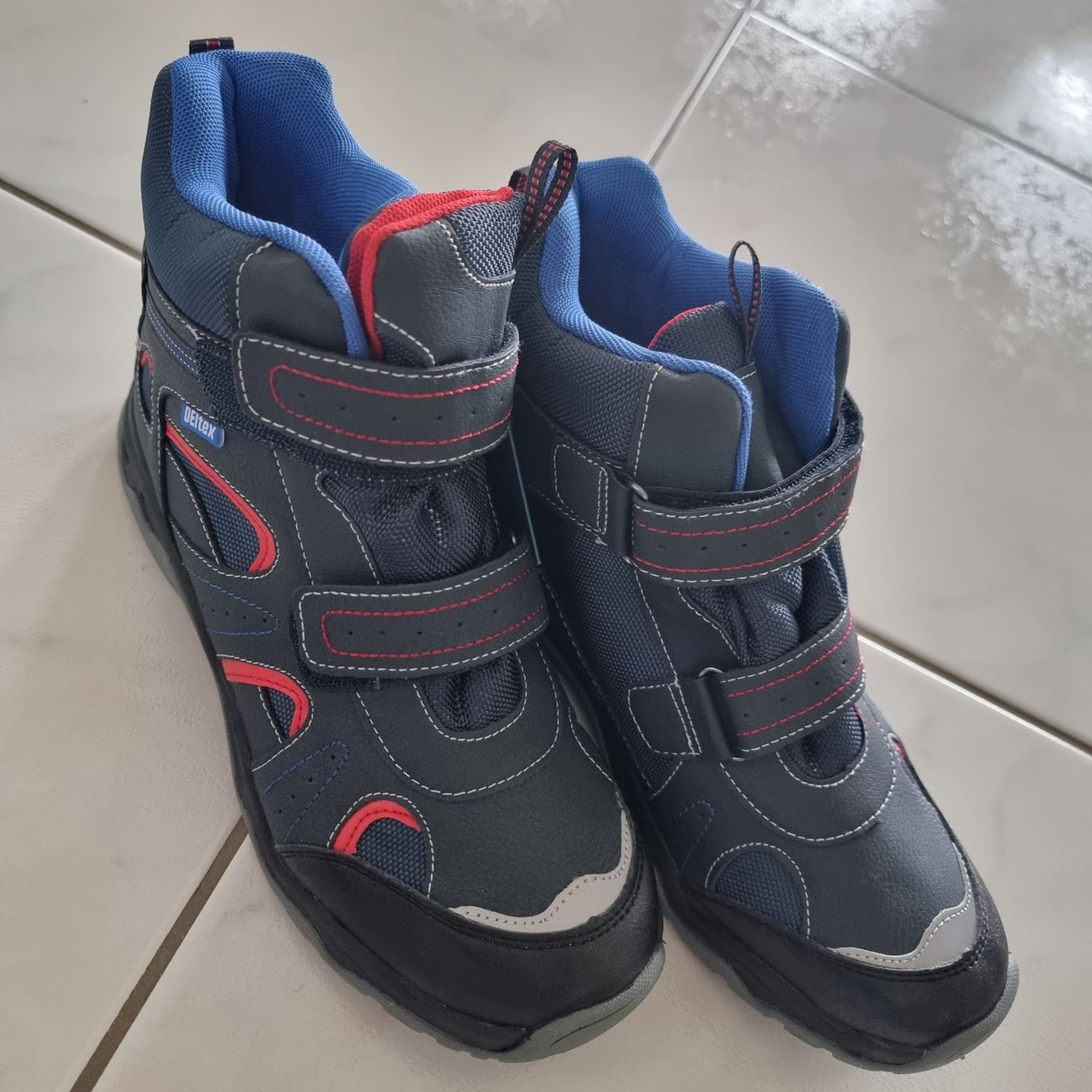 Schuhe für Jungen: NEUE warme Winterstiefel Gr 41 mit Klettverschluss – Neu und originalverpackt aus Arth von Africa44 3