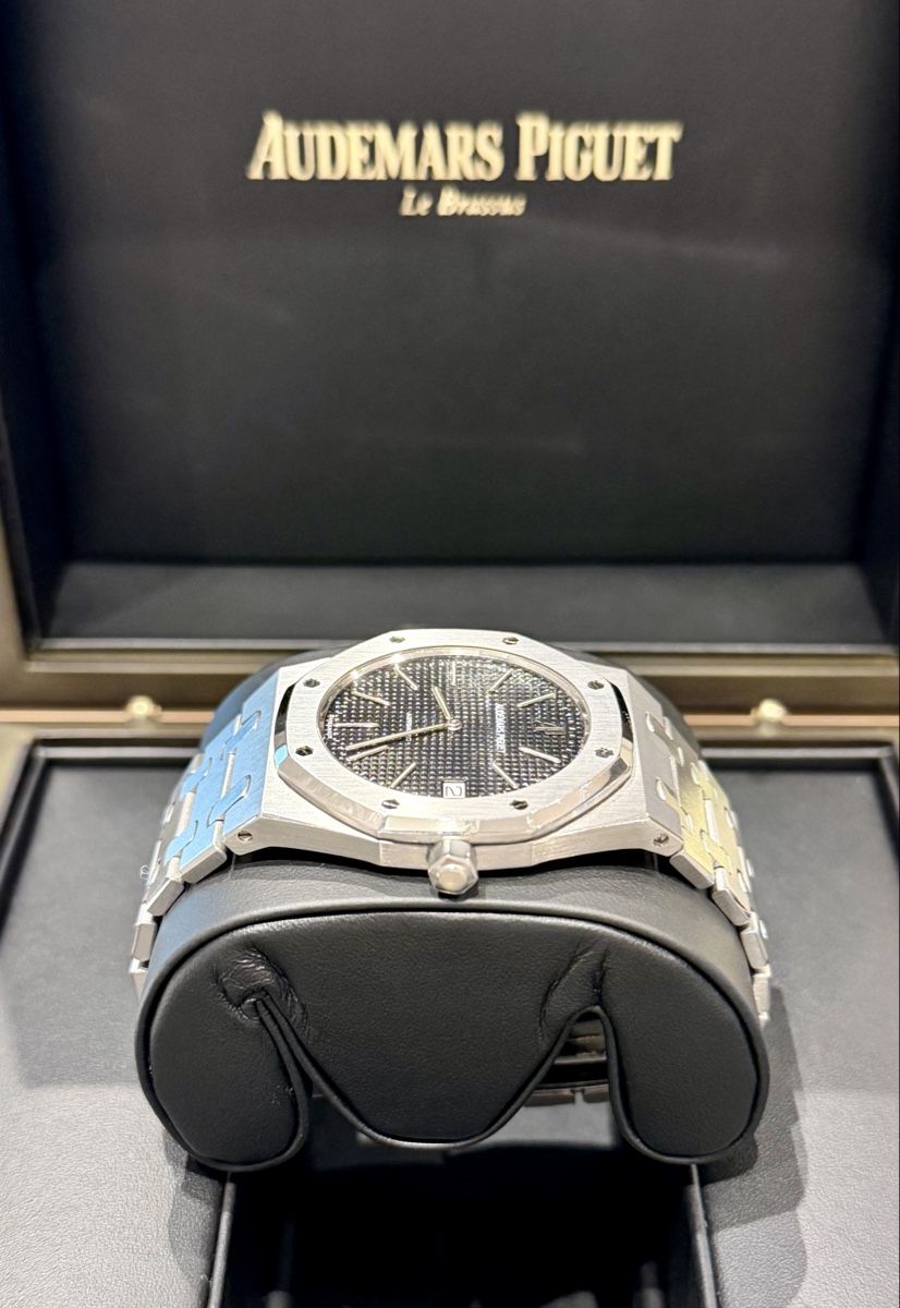 Audemars Piguet Orologi: AP Royal Oak Jumbo 1978 – Usato da Zürich venduto da WATCHROOM 5