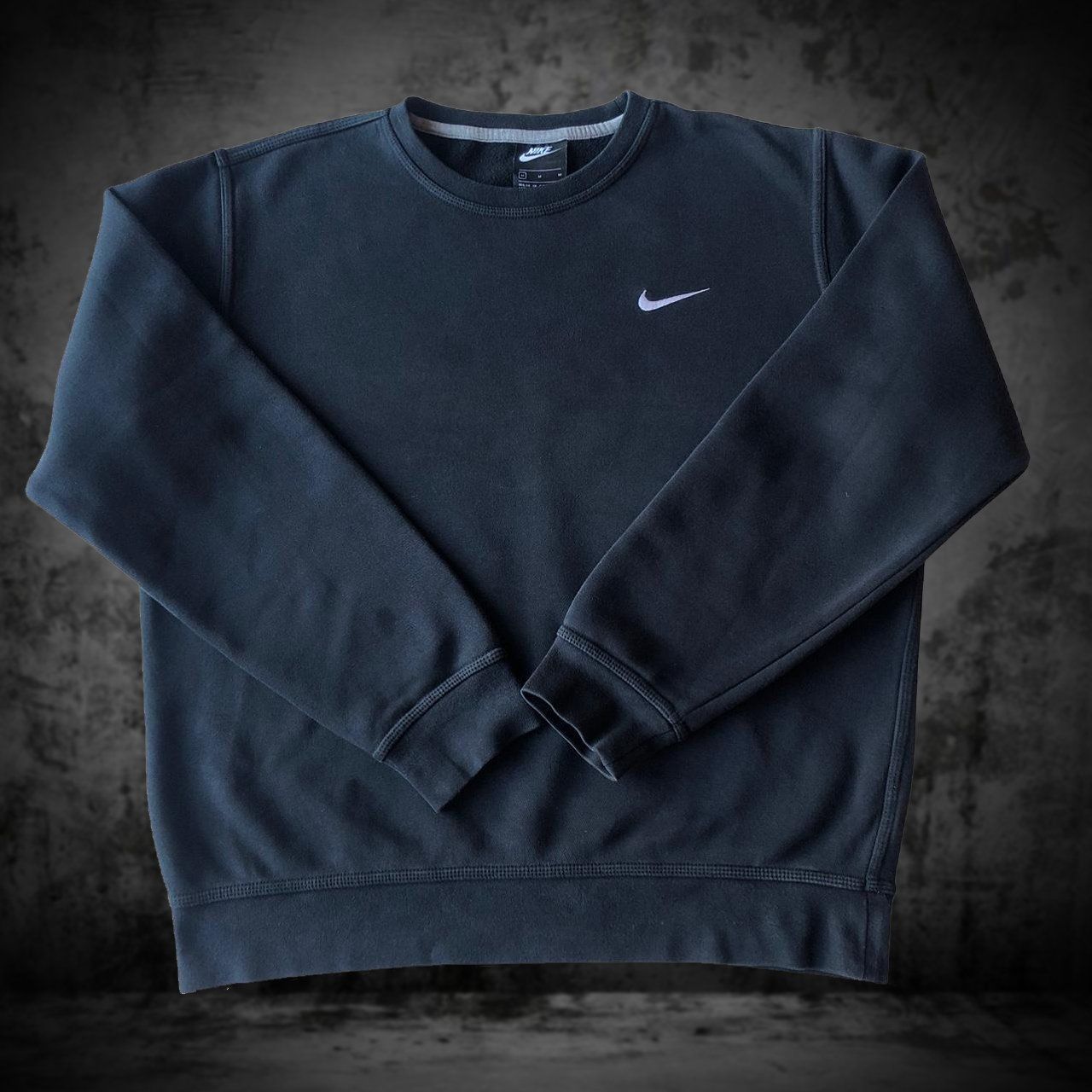 Nike Pullover & Sweatshirts: Pull Nike Black Men M – Gebraucht aus Genève von ang_7j7j 1