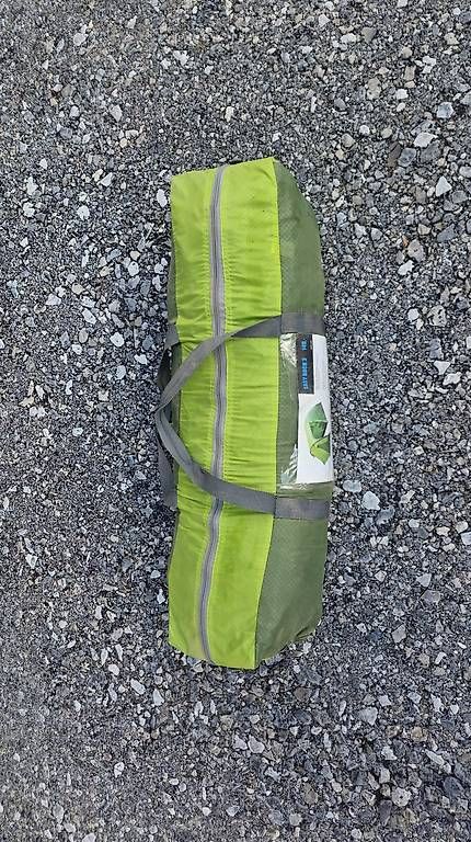 Tende : Drei-Personen Zelt – Usato da Linthal venduto da StuessiLinthal