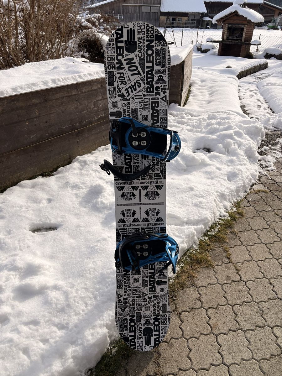 Bataleon Board: Bataleon Snowboard mit K2 Bindung – Usato da Unteriberg venduto da John169 1