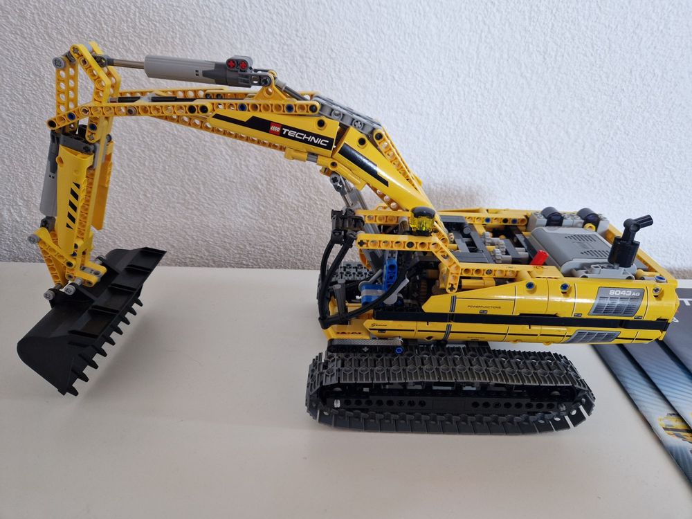 Lego Technic Bagger 8043 (Gebraucht) in Wetzikon ZH für CHF 151 – mit ...