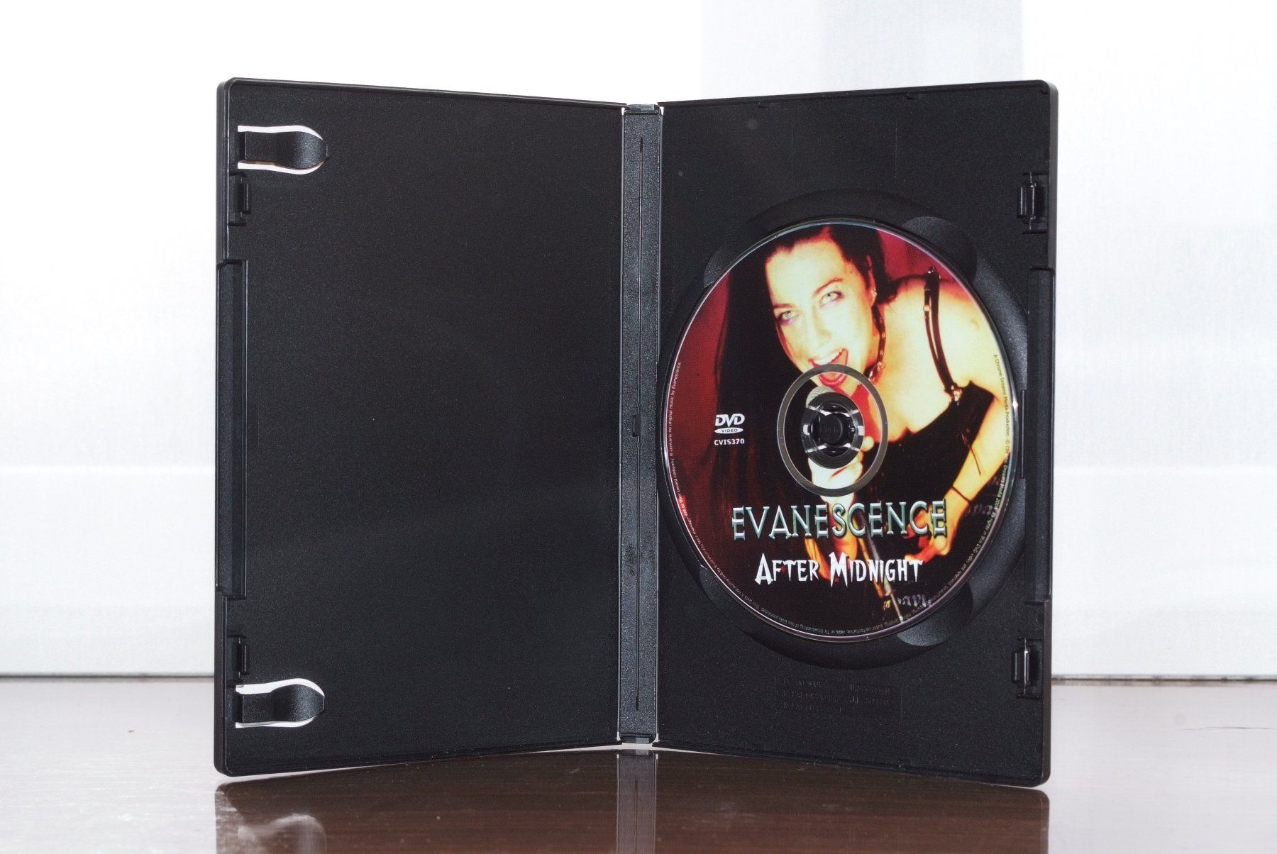 Tous les DVDs: Evanescence - After Midnight DVD 2004 #Goth #Metal – D'occasion à Aarau par Pearlz 2