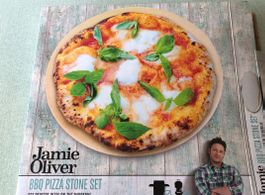 Pizzastein Ofen und BBQ jaime Oliver 