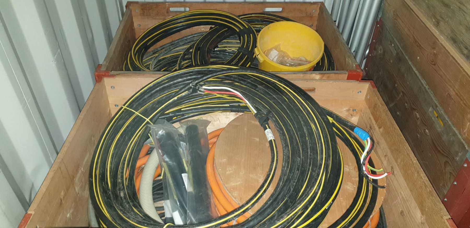 Câbles: Câble / Kabel GKN 3 x 25 – D'occasion à Riaz par dpom