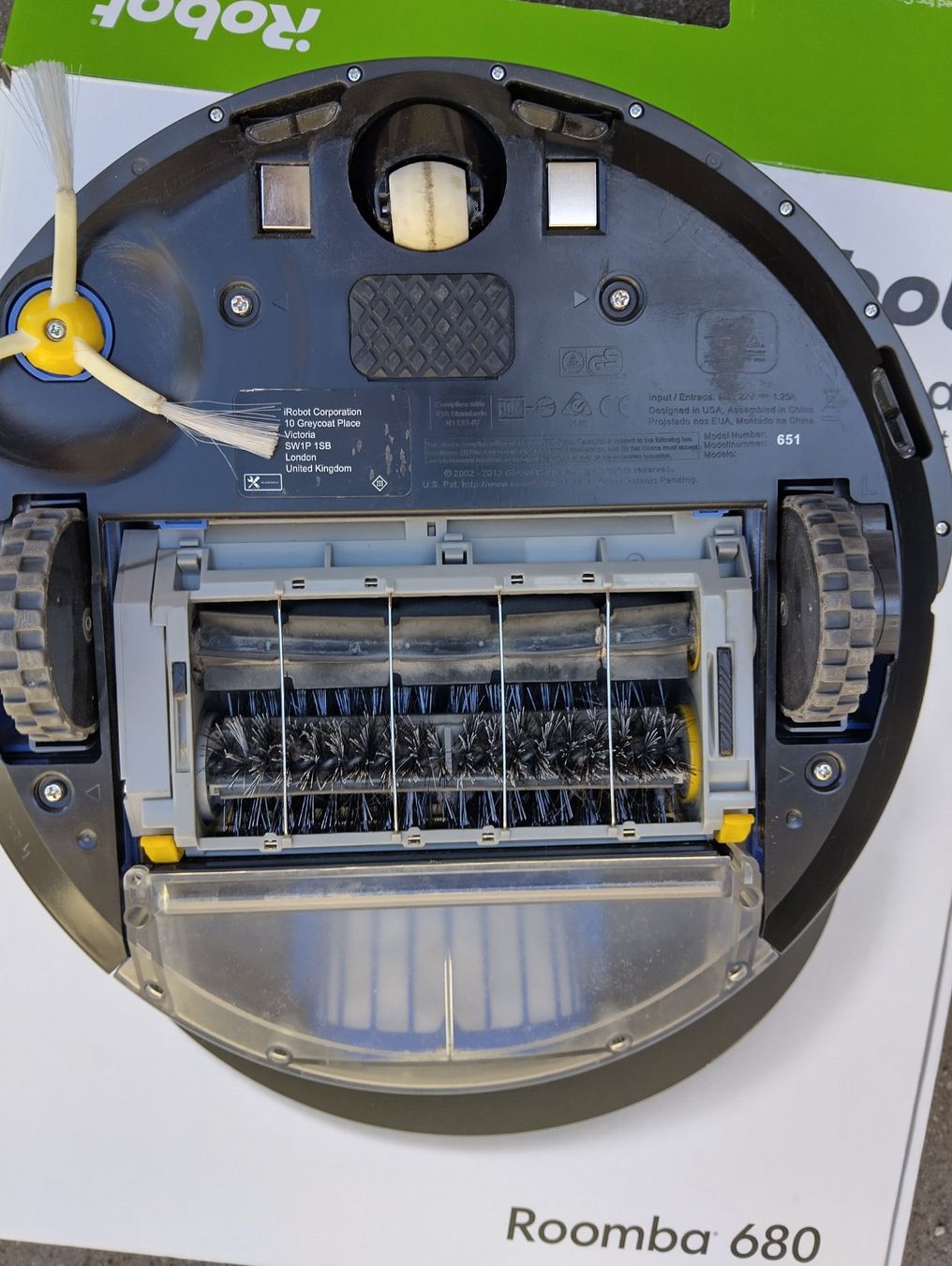 Aspirapolveri & Accessori: Staubsaugerroboter Roomba 680 – Usato da Fribourg venduto da n.d.w 4