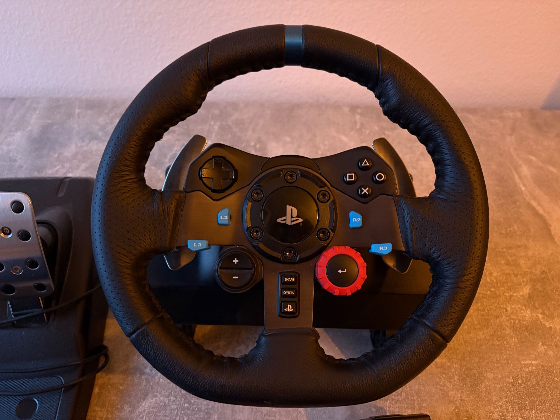 Logitech Controller: Logitech G29 Lenkrad mit Pedalen – Usato da Kriens venduto da ben_t22y 1