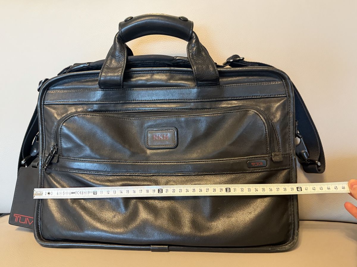Tumi Koffer & Taschen: Tumi Aktentasche/Laptoptasche Leder – Gebraucht aus Pfäffikon SZ von Zitrone_100 1