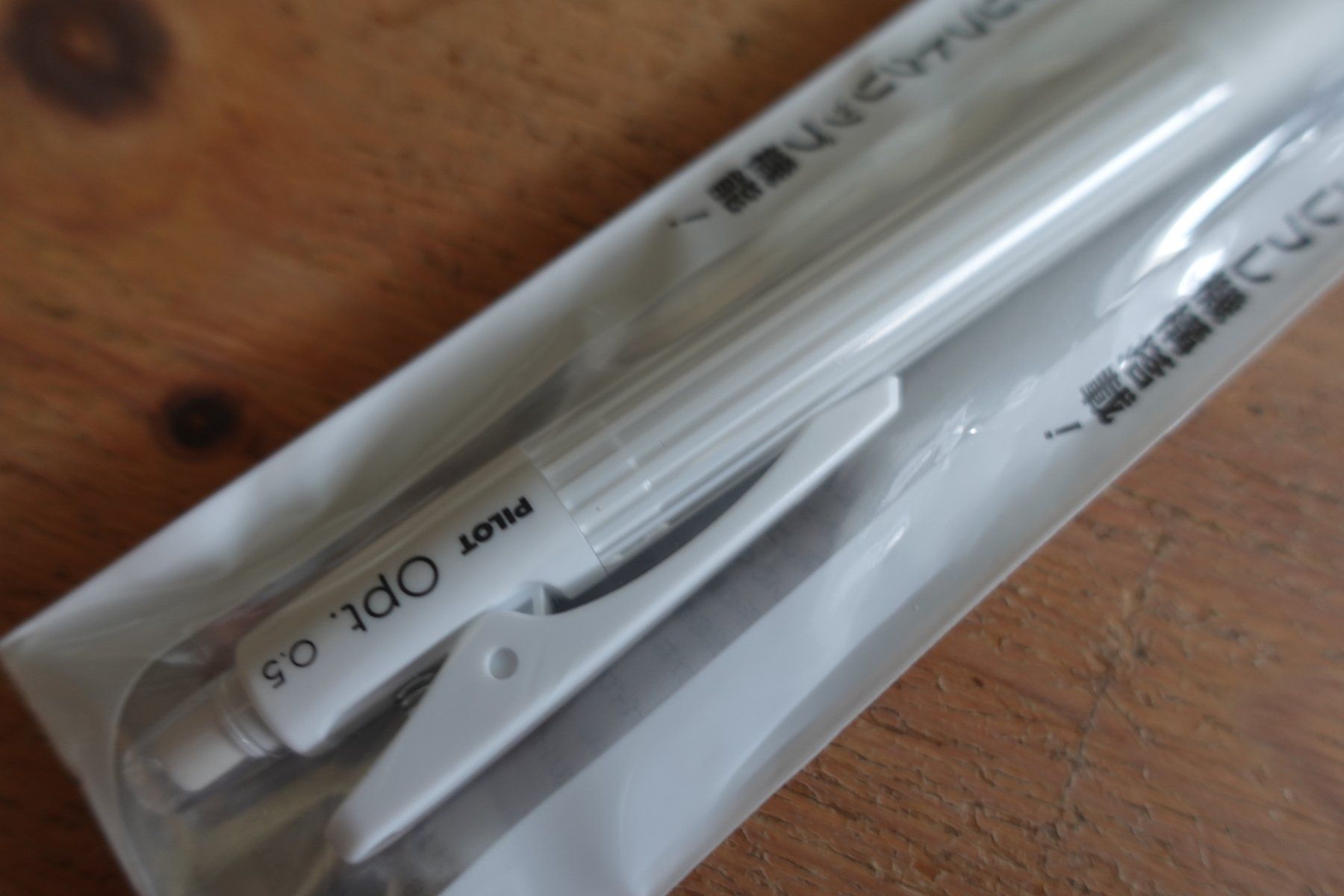 Bleistifte, Farbstifte & Kreide: Pilot Pen Weiss - Minenbleistift mit Schüttelmechanismus – Neu (gemäss Beschreibung) aus Ettiswil von maimaiswiss 4