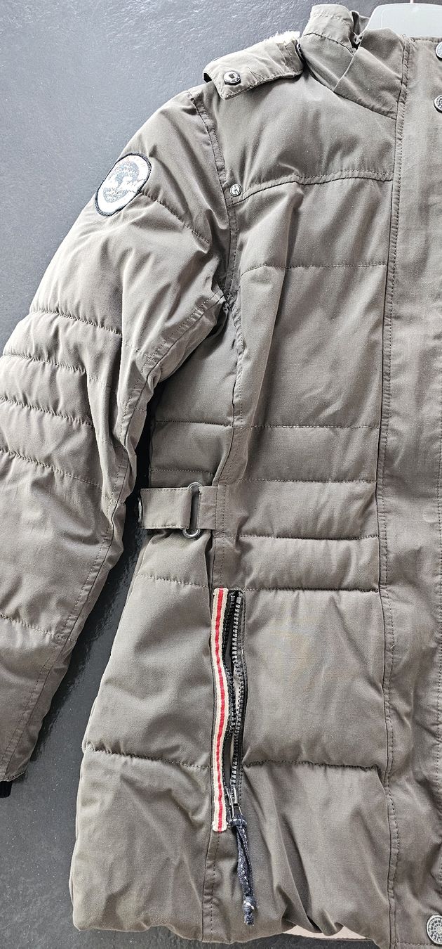 Jacken: Damen-Winterjacke – Gebraucht aus Richterswil von furlan 2