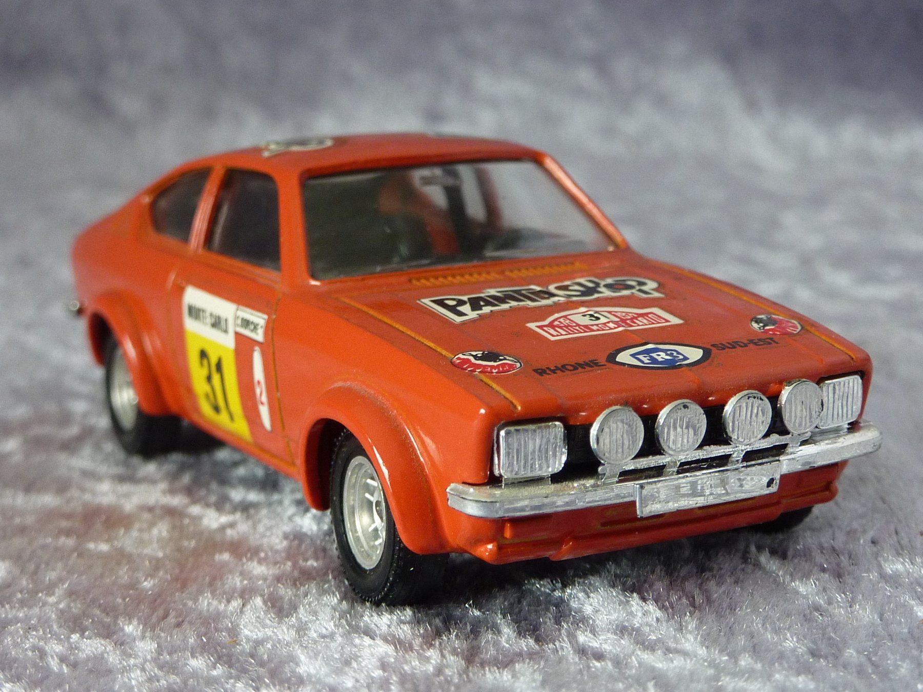 Opel Modellini d'auto: Opel Kadett GTE  1:43 – Usato da Dürrenäsch venduto da modellautos4you 4
