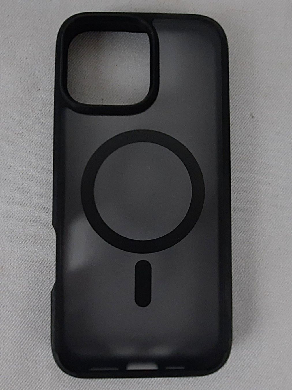 Spigen Coques & Protection écran: SPIGEN Magnetic Case – Neuf (Voir description) à Beinwil am See par Restwert_Beinwil