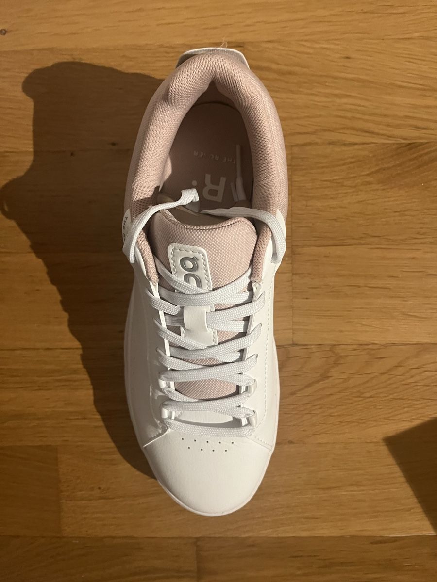 On Scarpe da donna: On Schuh – Nuovo e nell'imballaggio originale da Ennenda venduto da mir_bx27
