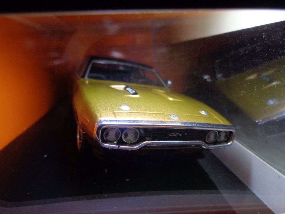 Ixo 1:43 Classic Car Plymouth GTX Runner 1971 4