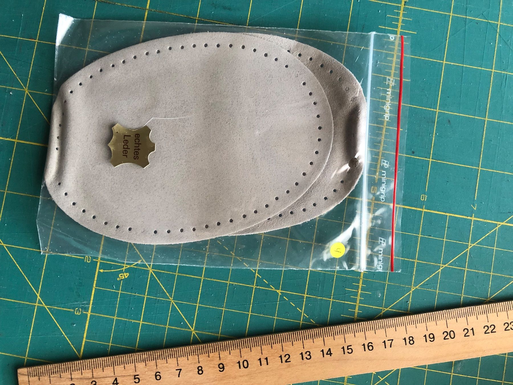 Toppe: Ellbogen/Knie Leder Patches 4 – Nuovo e nell'imballaggio originale da Eglisau venduto da Vidal_sosun 1