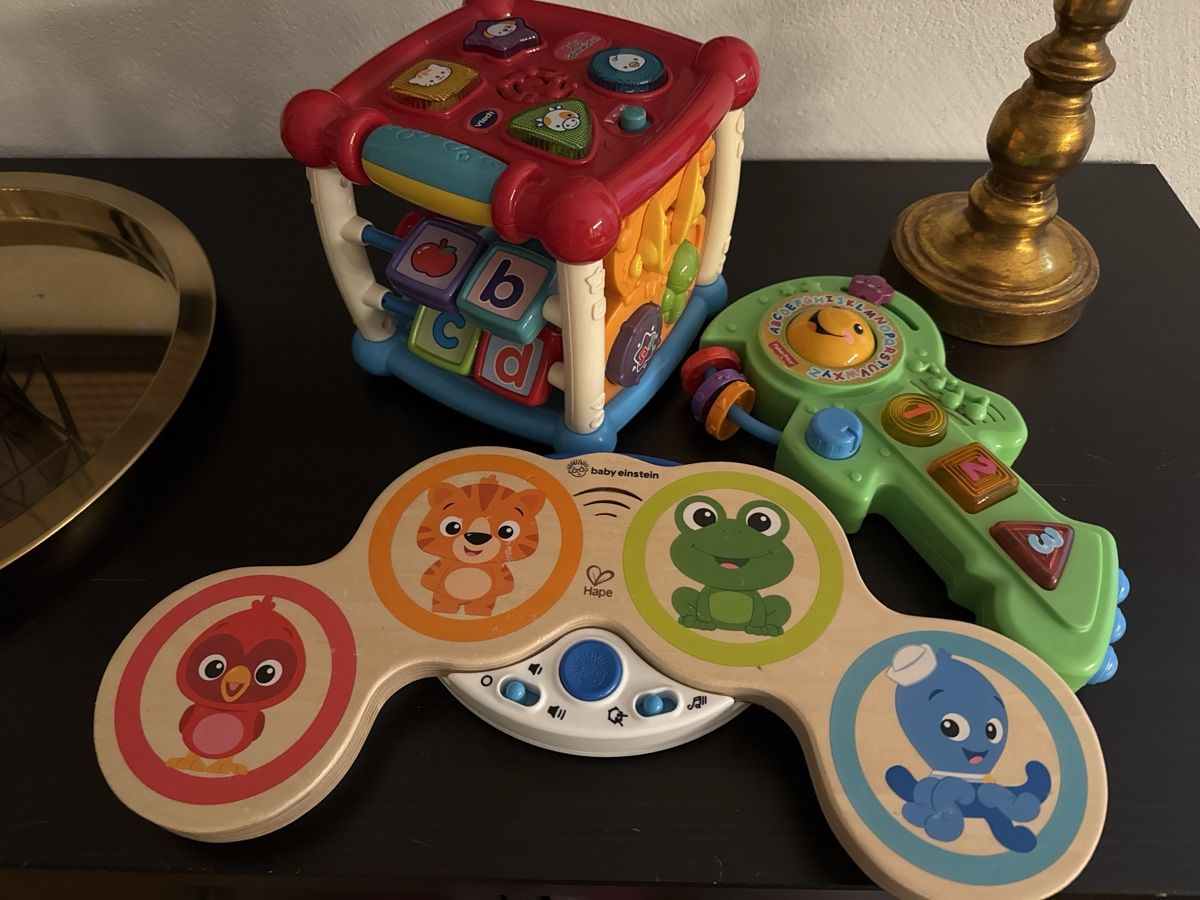 Giocattoli: Diverse Babyspielzeug – Usato da Wald ZH venduto da evelyne.street 2